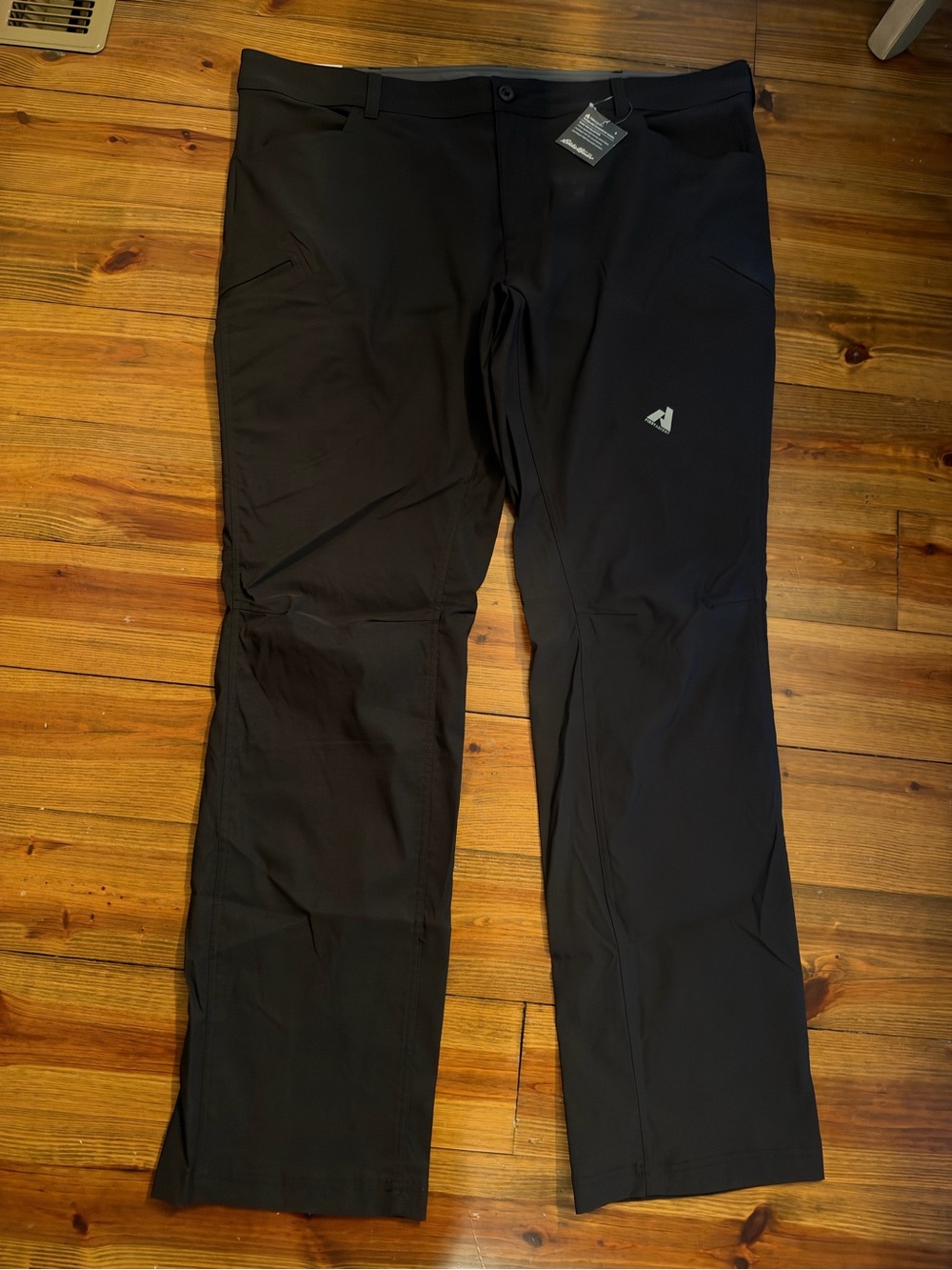 Men’s Eddie Bauer First Ascent Guide Pro Pant Active Fit Black Pants NWT 44/36T